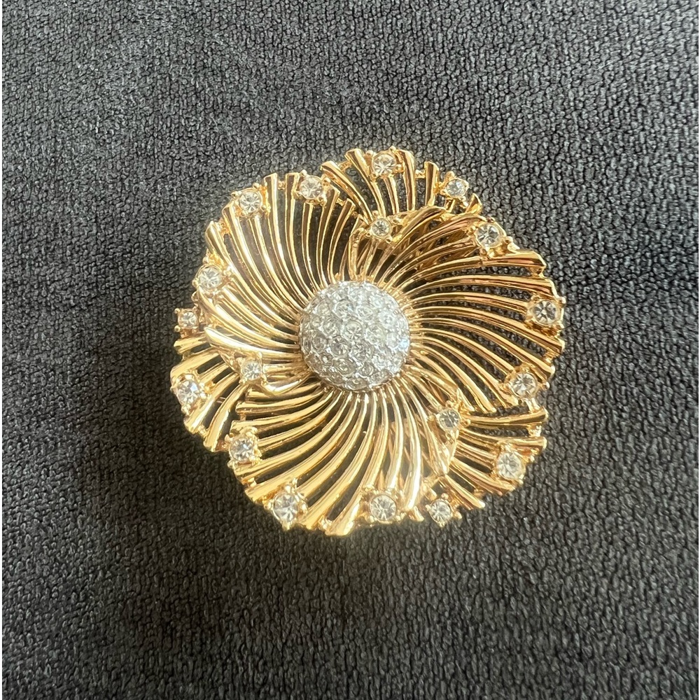 Vintage brooch
